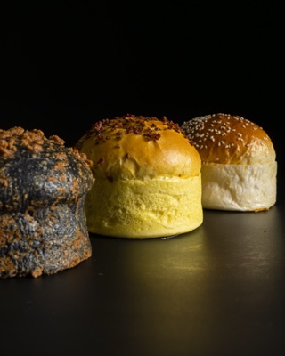 Pães brioche da Briox Baker · a gama, com o preto